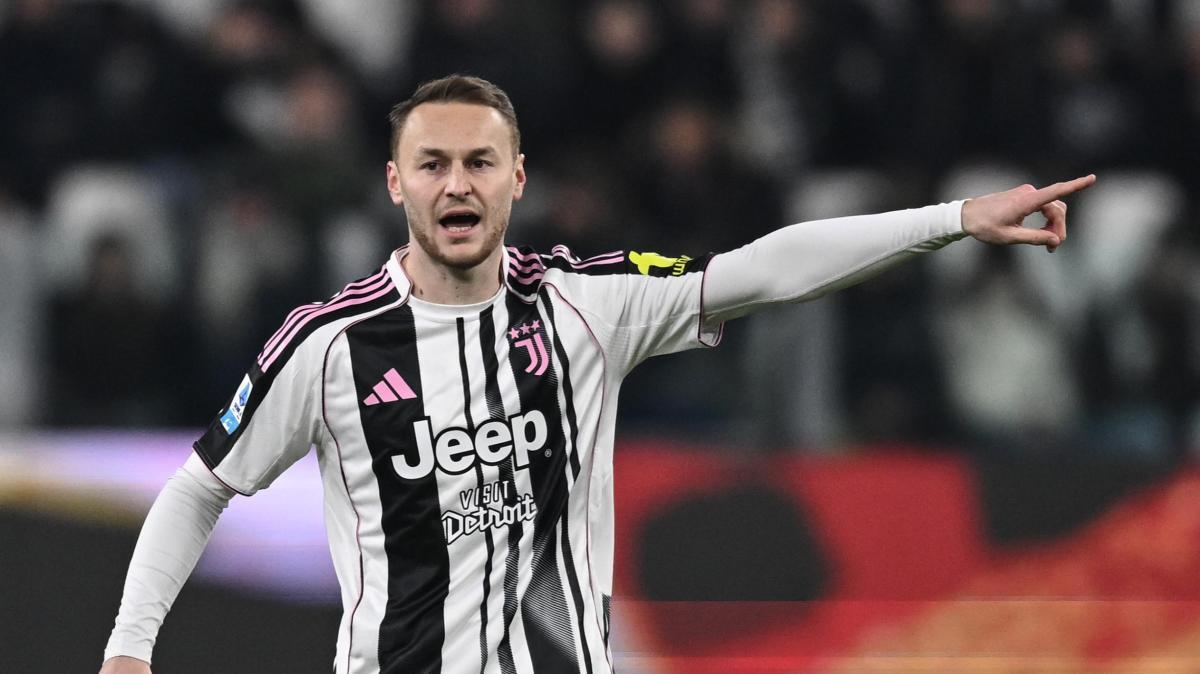 德州扑克官网-意媒：加拉塔萨雷副主席前往意大利，评估意甲的三名中场球员