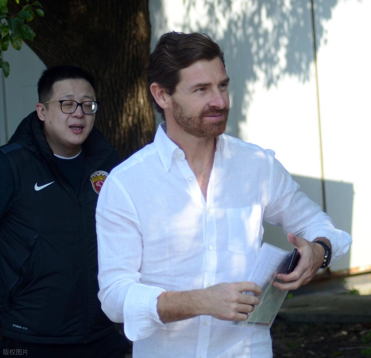 德州扑克游戏app-前中超名帅质疑葡超执法，点赞中超执法严格，要求葡超对标中超