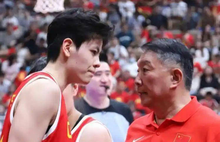 德州扑克官网-“叛逃”至NBL1联赛?女篮队长声援姐姐,或是对宫鲁鸣的无声抗争